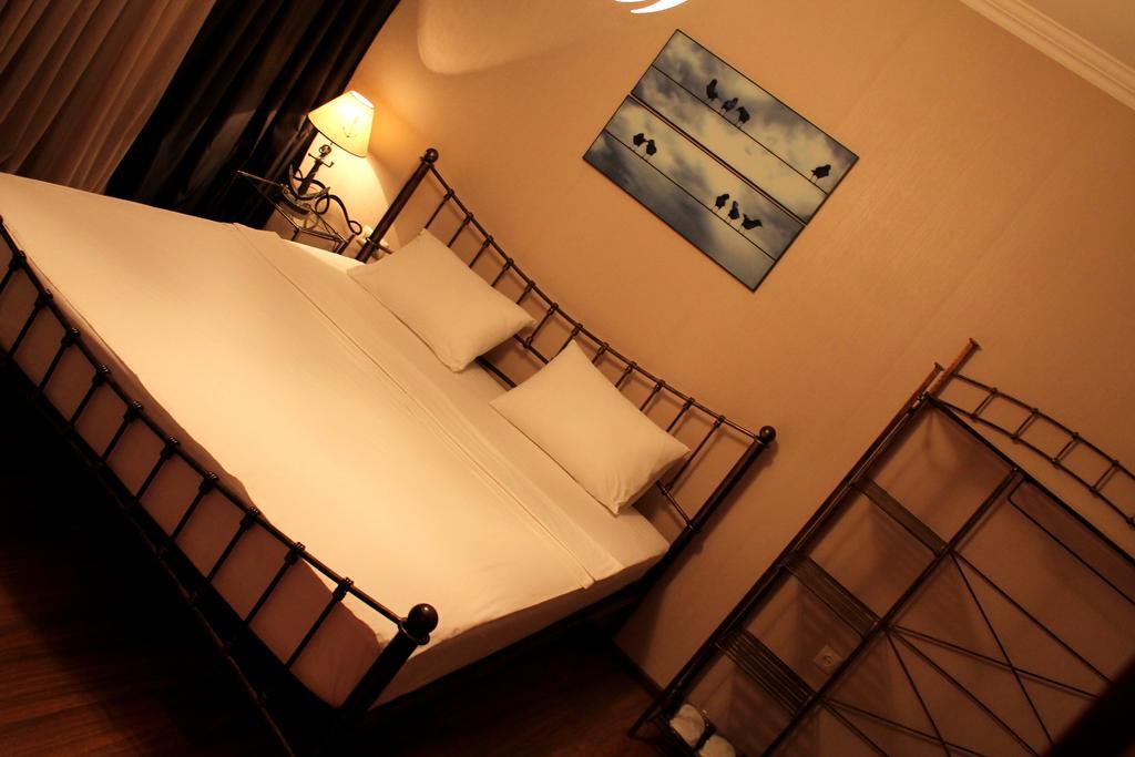 Royal Venezia Hotel Batumi Cameră foto
