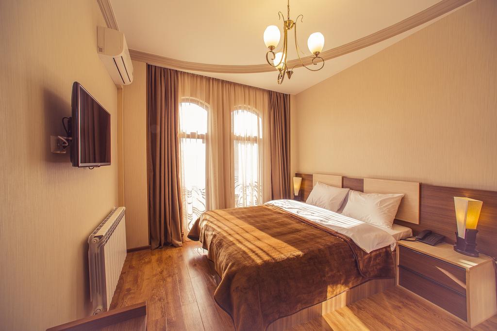 Royal Venezia Hotel Batumi Cameră foto